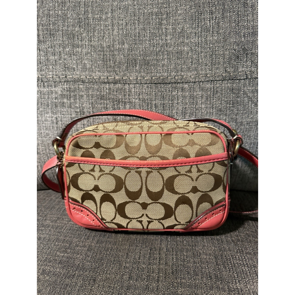 Vintage y2k Coach Hot Pink Crossbody with Turnlock - Picture 2 of 11